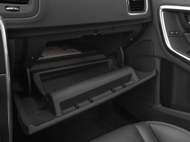 2015 Volvo S60 T5 Drive-E Platinum