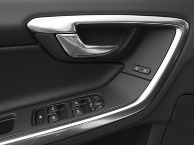 2015 Volvo S60 T5 Drive-E Platinum