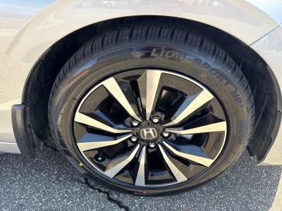 2024 Honda Civic Hatchback EX-L