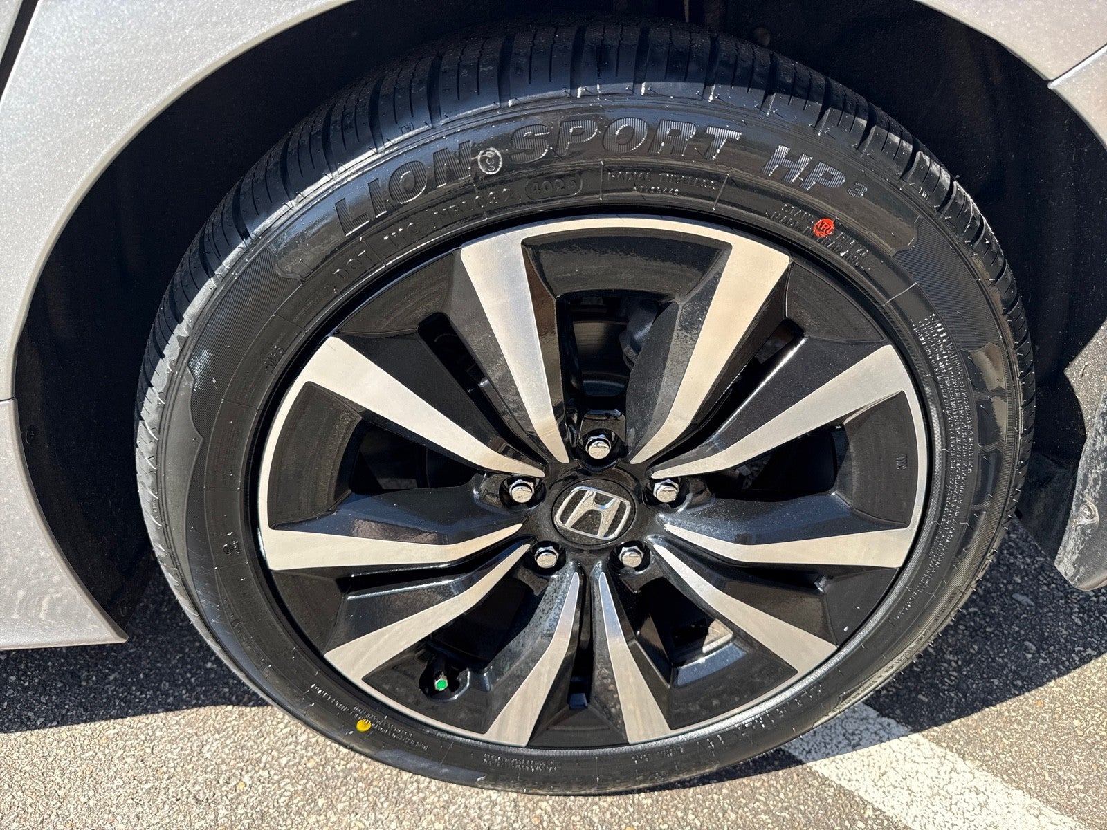 2024 Honda Civic Hatchback EX-L