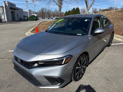 2024 Honda Civic Hatchback EX-L