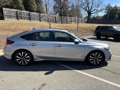 2024 Honda Civic Hatchback EX-L