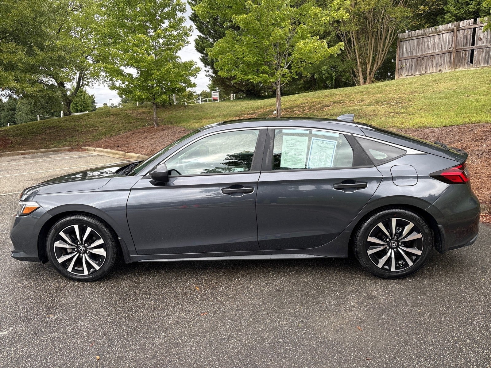 2023 Honda Civic Hatchback EX-L