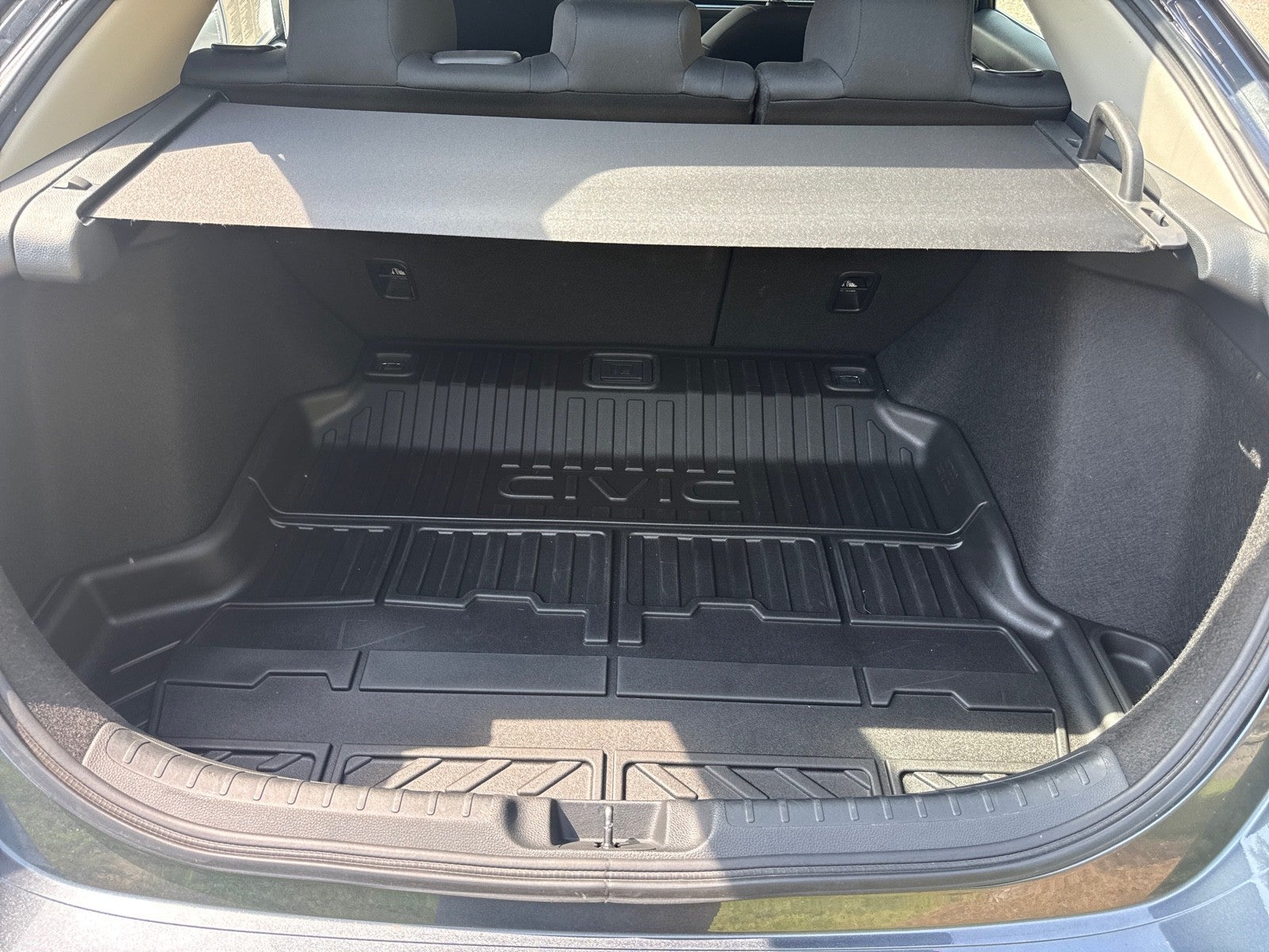 2024 Honda Civic Hatchback LX