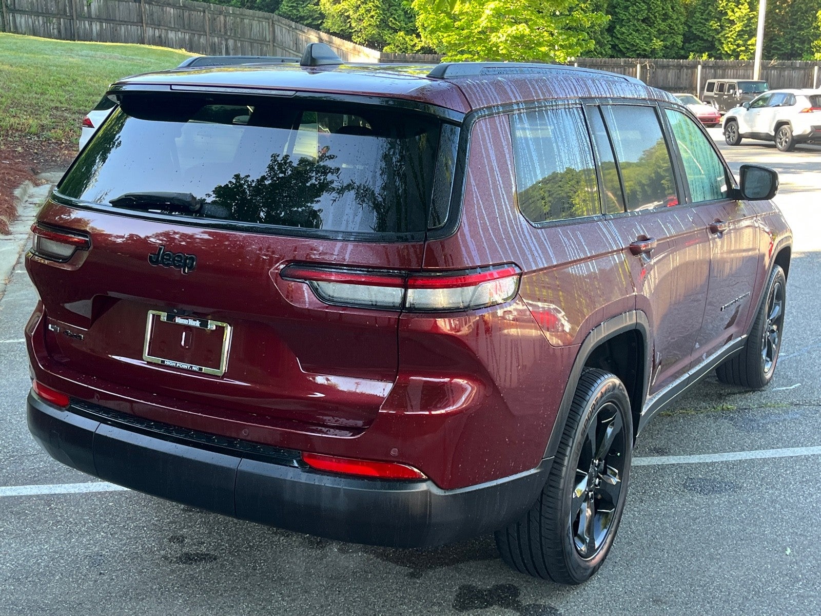 2022 Jeep Grand Cherokee L Altitude