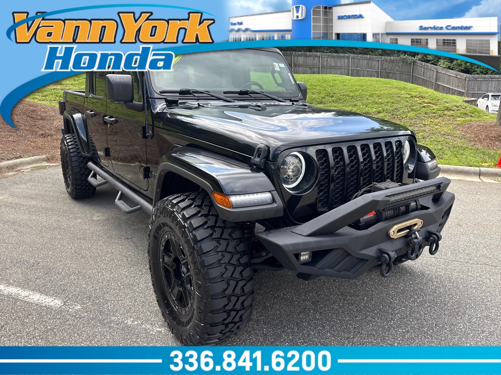 2022 Jeep Gladiator Altitude