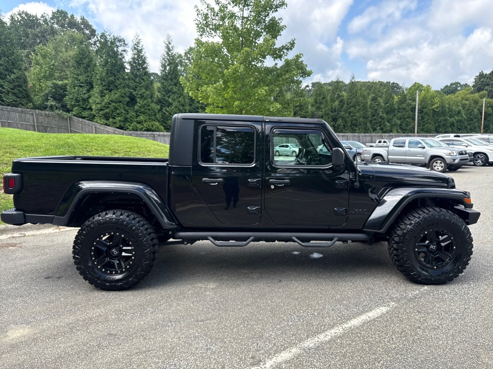 2022 Jeep Gladiator Altitude