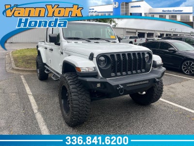 2022 Jeep Gladiator Overland