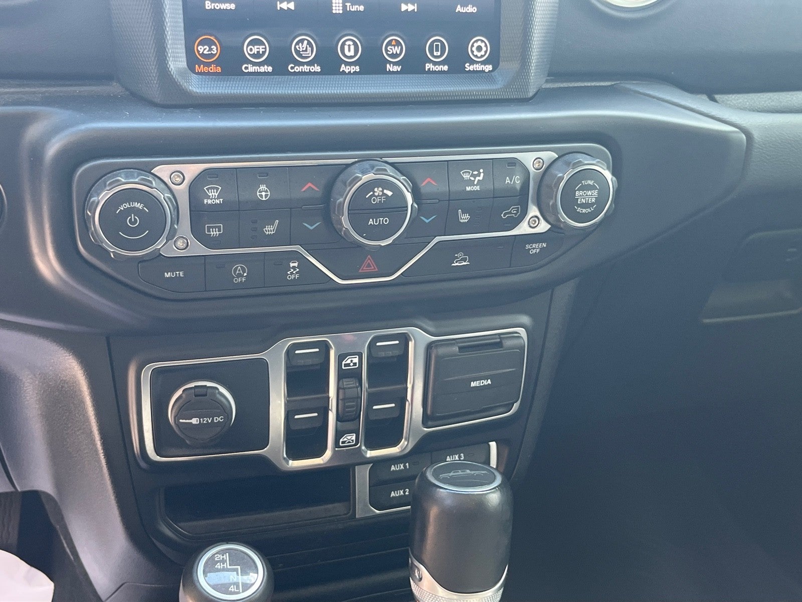 2022 Jeep Gladiator Overland