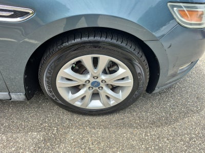 2010 Ford Taurus SEL