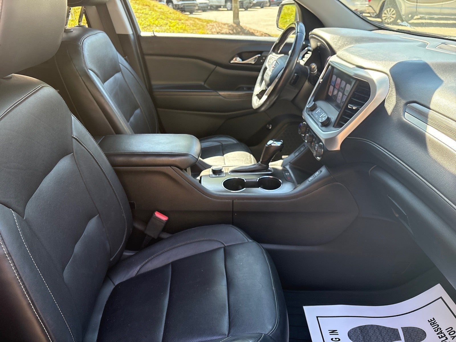 2017 GMC Acadia SLT