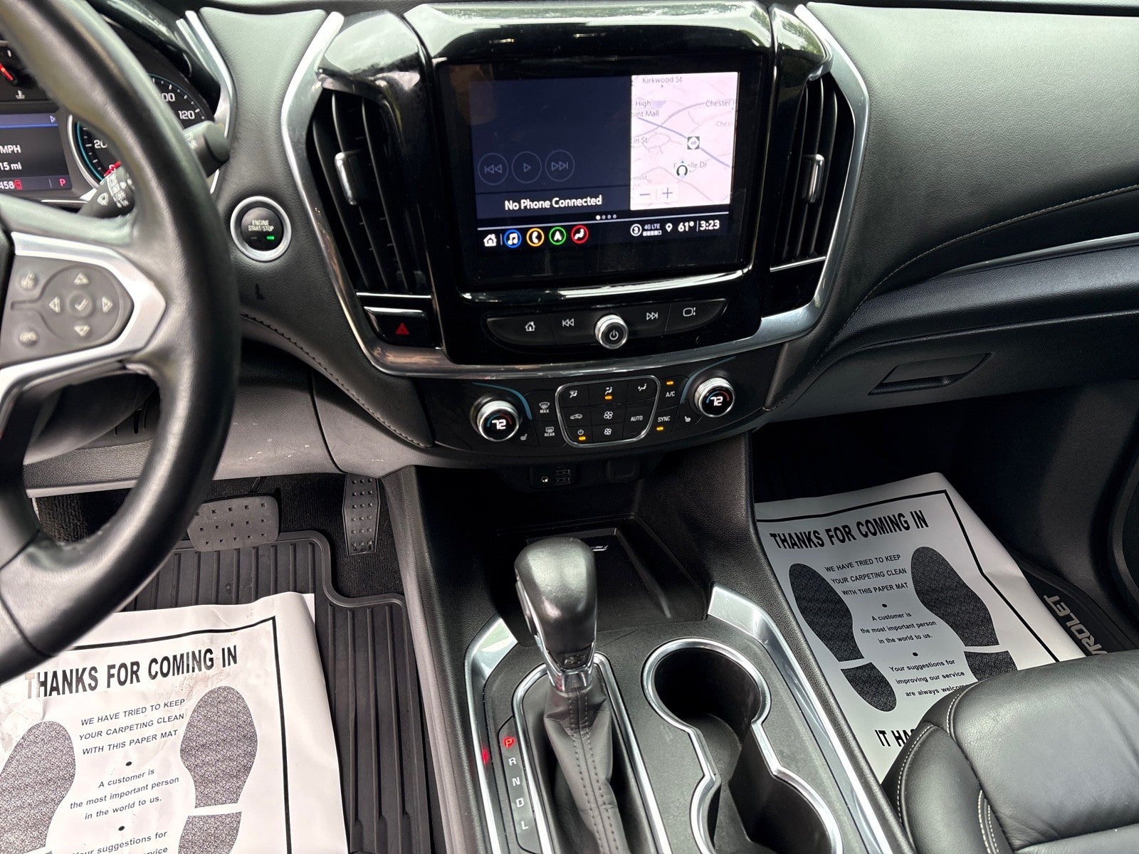 2022 Chevrolet Traverse LT Leather