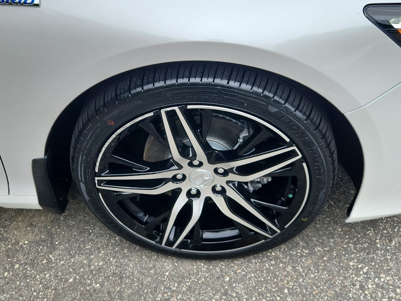 2022 Honda Accord Hybrid Touring - Photo 10