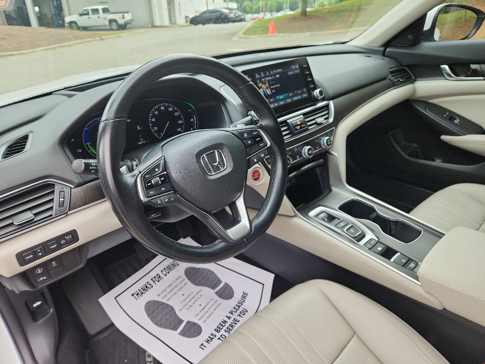 2022 Honda Accord Hybrid Touring - Photo 20