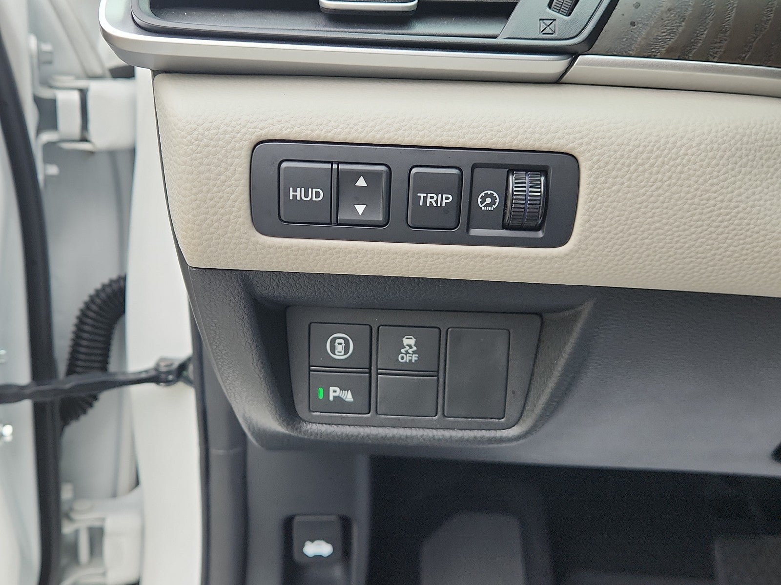 2022 Honda Accord Hybrid Touring - Photo 23