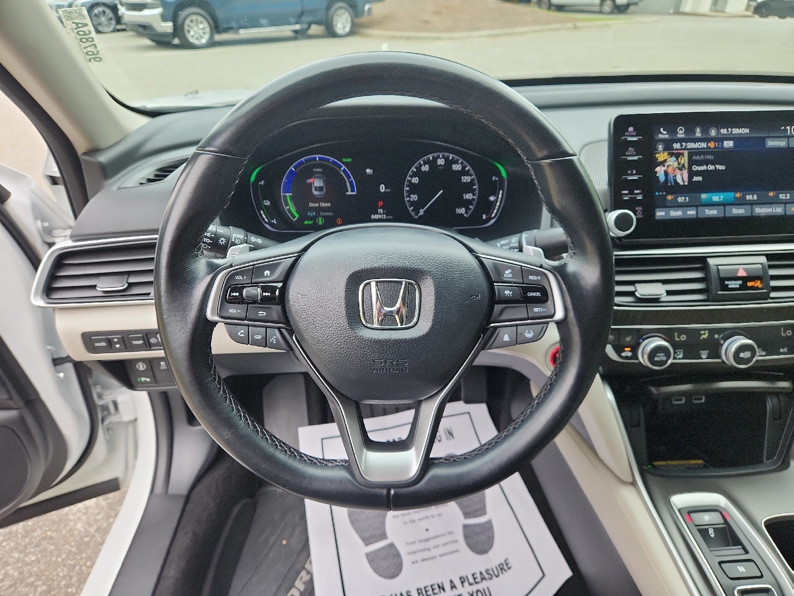 2022 Honda Accord Hybrid Touring - Photo 24