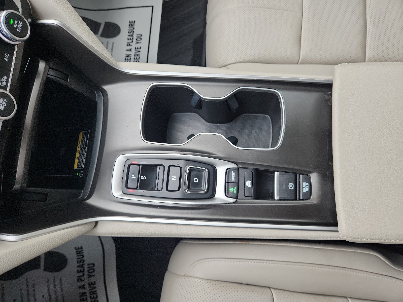 2022 Honda Accord Hybrid Touring - Photo 29