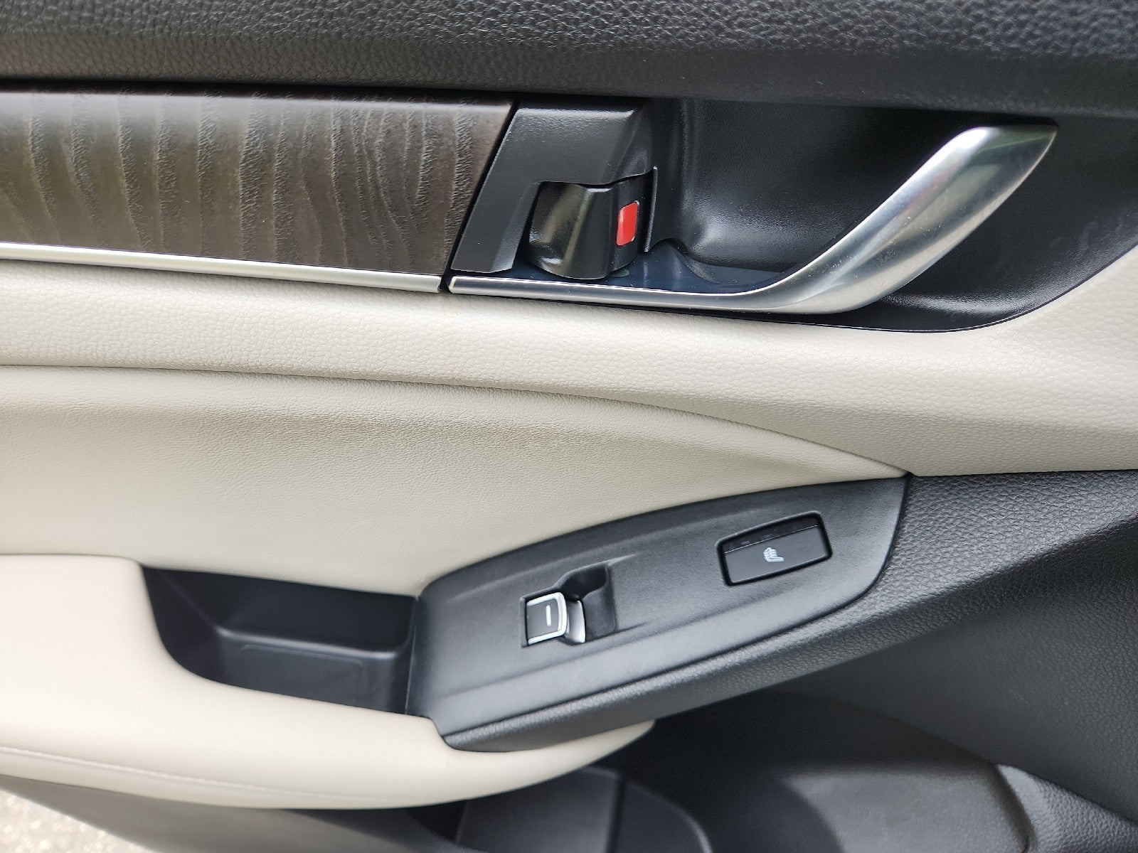 2022 Honda Accord Hybrid Touring - Photo 35