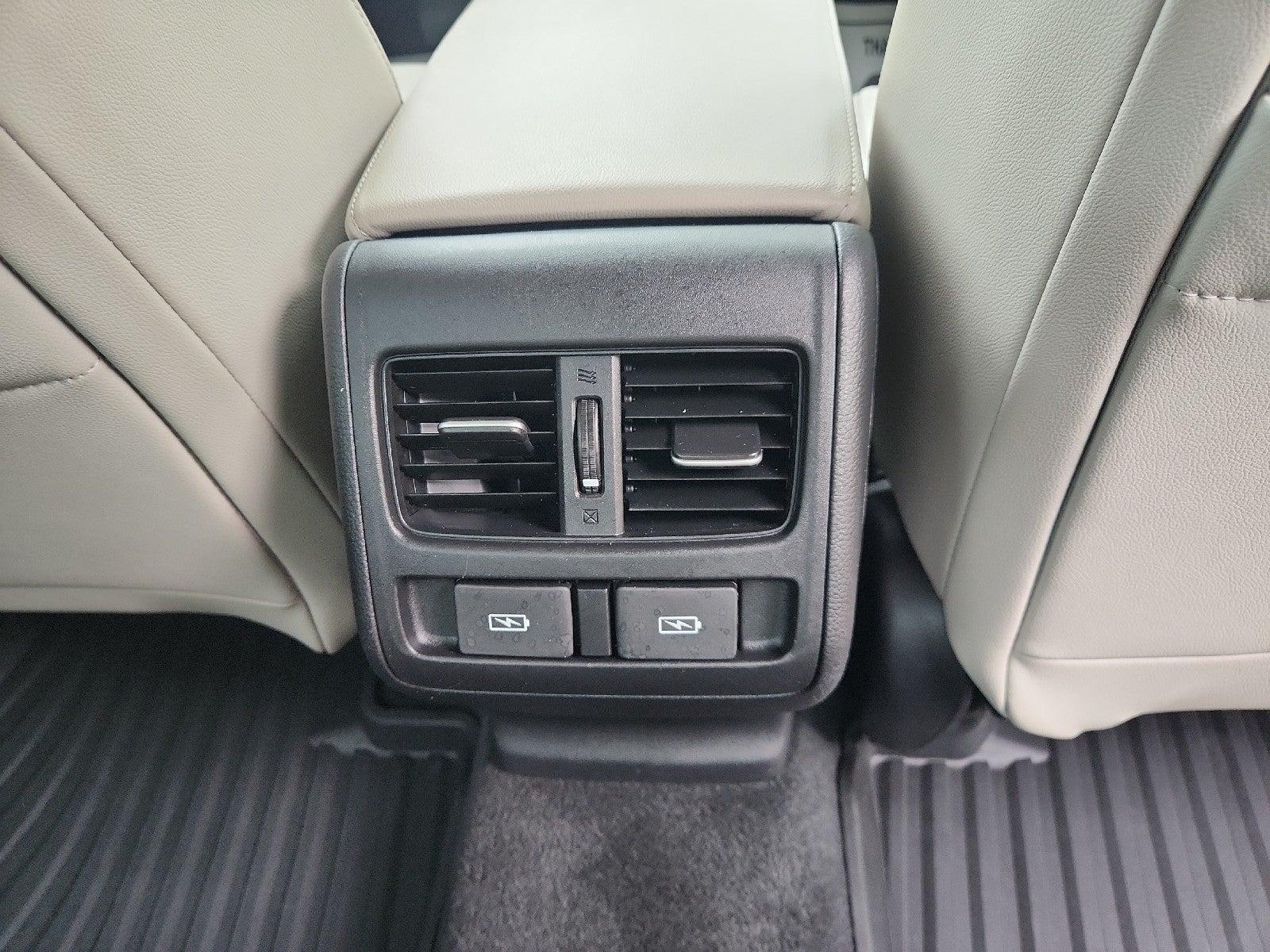2022 Honda Accord Hybrid Touring - Photo 42