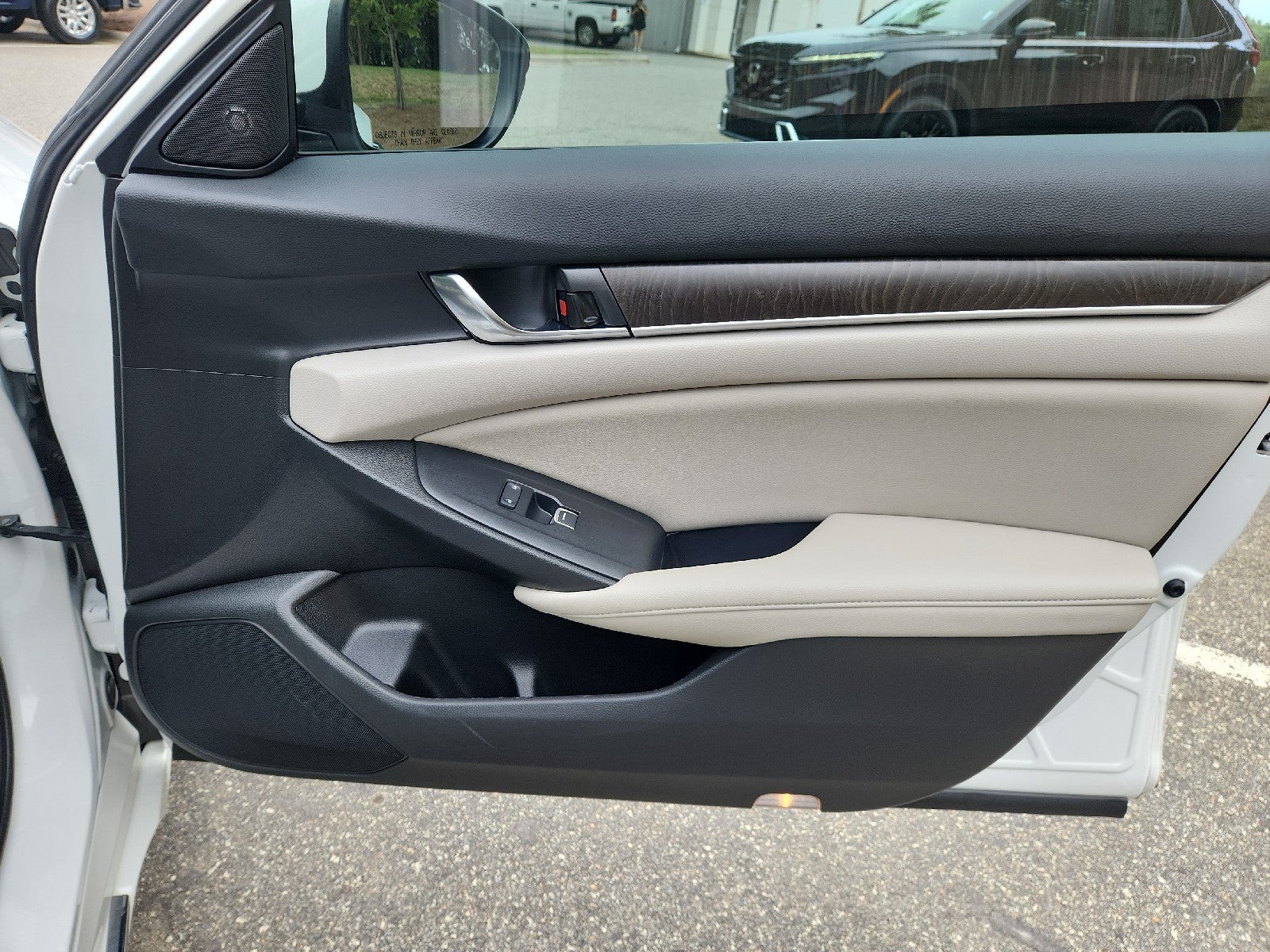 2022 Honda Accord Hybrid Touring - Photo 45