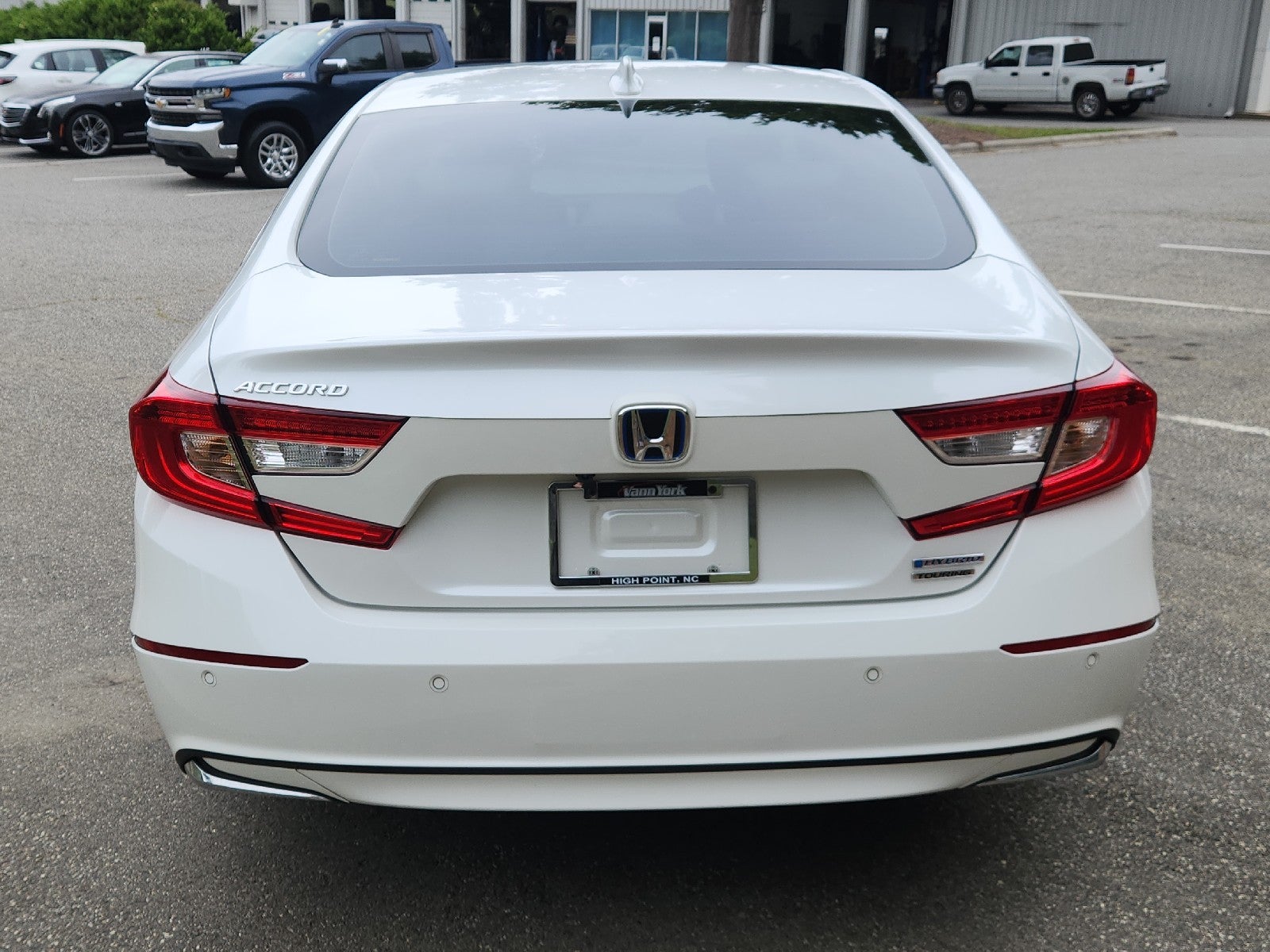 2022 Honda Accord Hybrid Touring - Photo 6