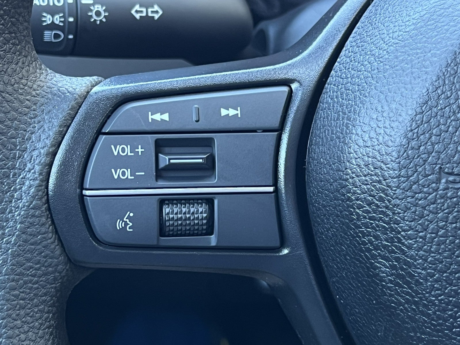 2025 Honda Accord Sedan LX