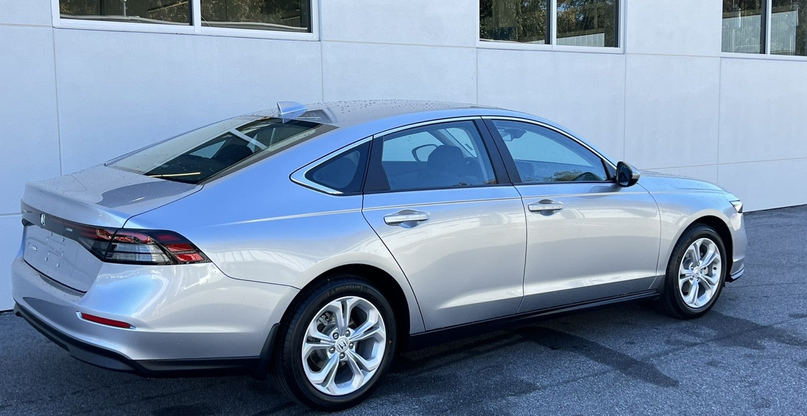 2025 Honda Accord Sedan LX