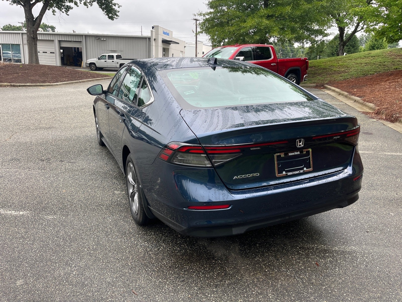 2024 Honda Accord Sedan EX