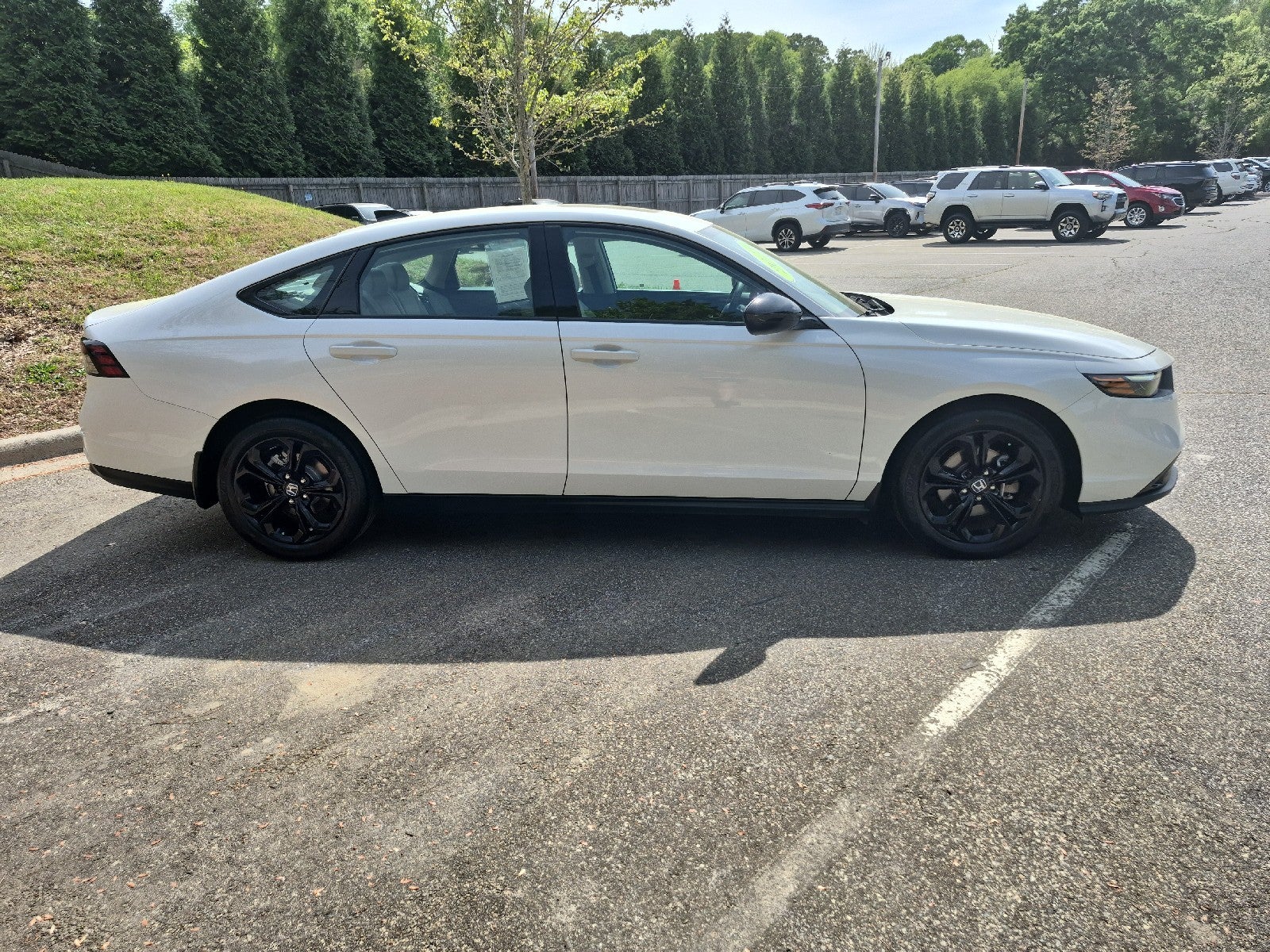 2025 Honda Accord Sedan SE