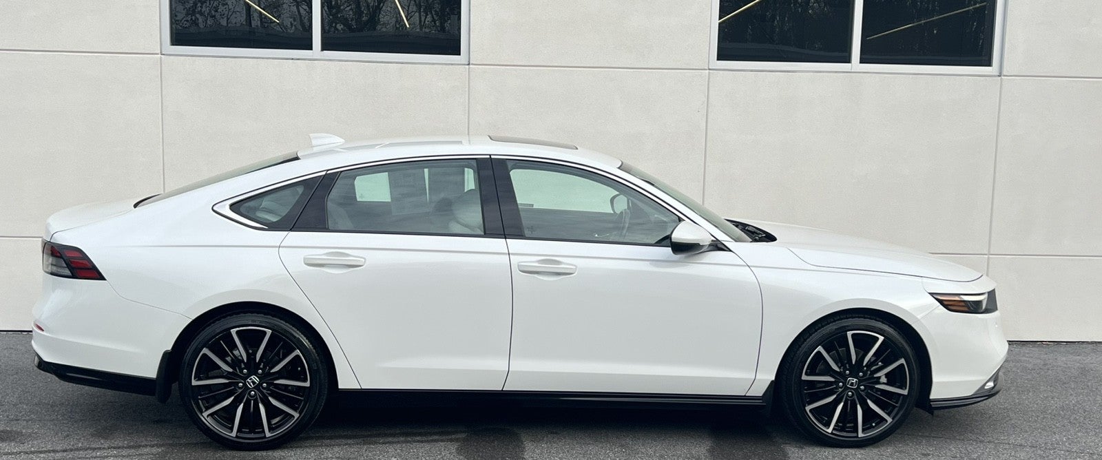 2023 Honda Accord Hybrid Touring