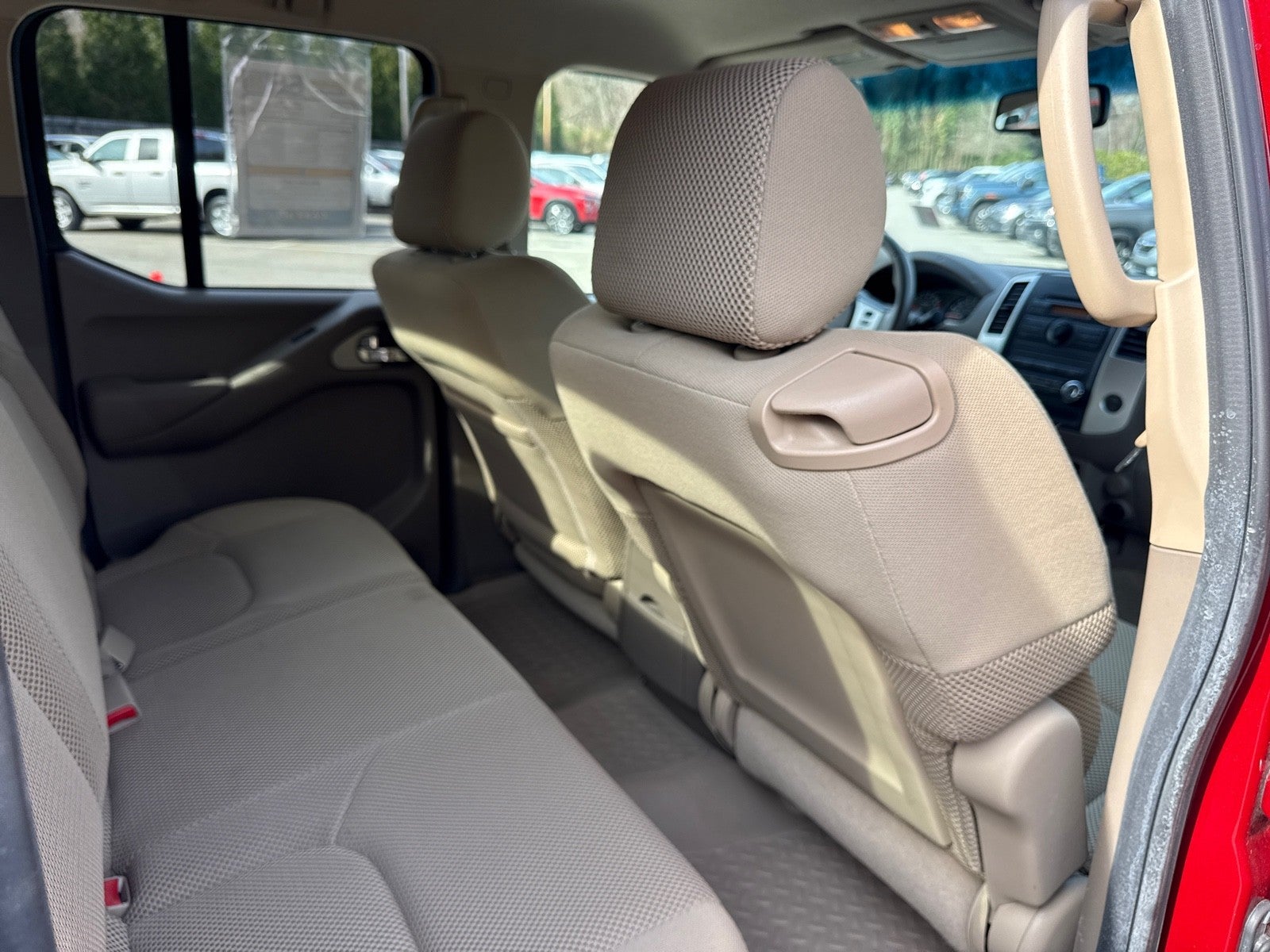 2009 Nissan Frontier SE