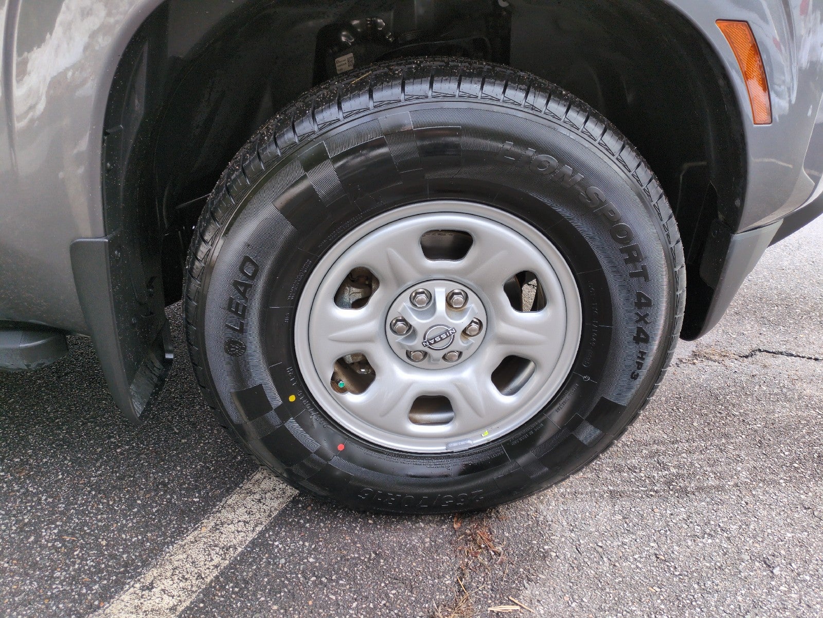 2023 Nissan Frontier S