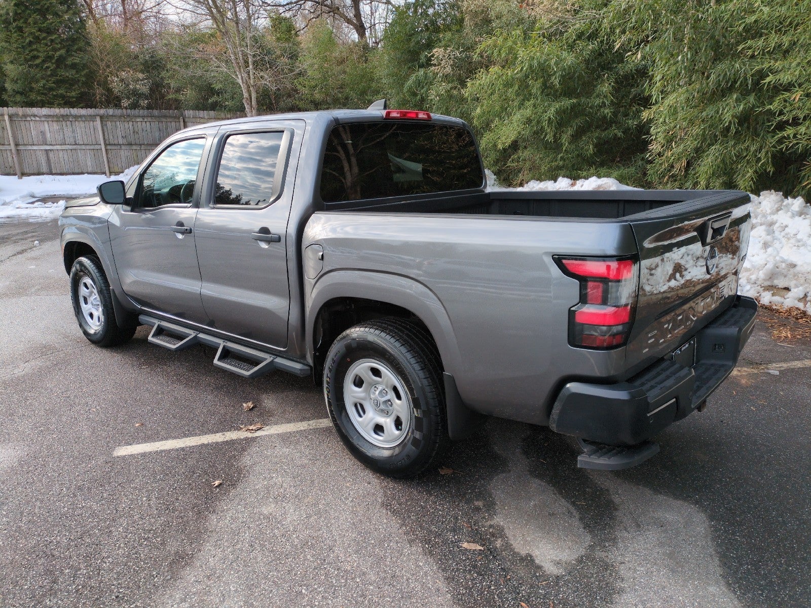 2023 Nissan Frontier S