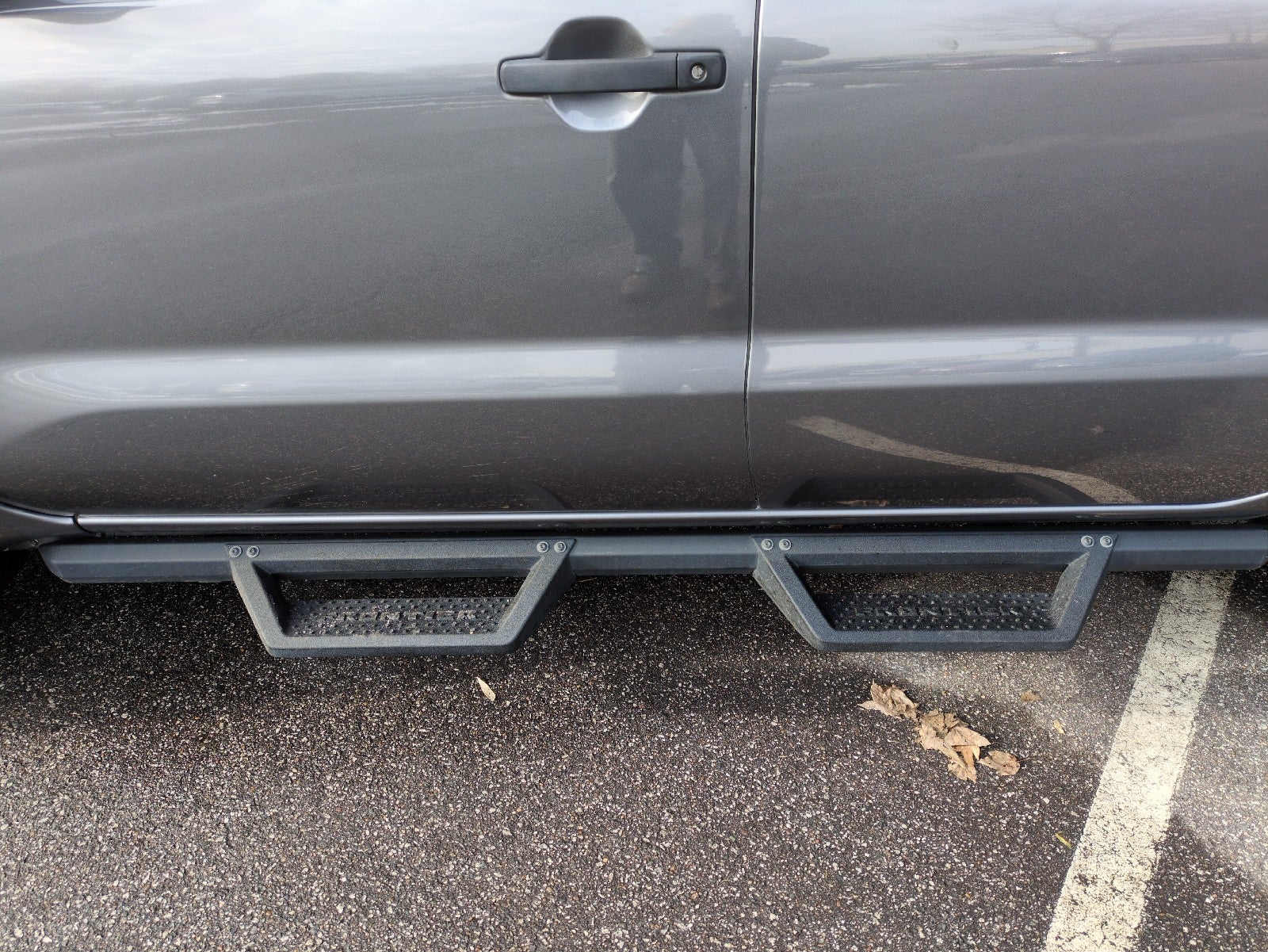 2023 Nissan Frontier S