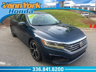 2020 Volkswagen Passat 2.0T R-Line