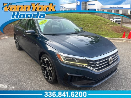 2020 Volkswagen Passat 2.0T R-Line