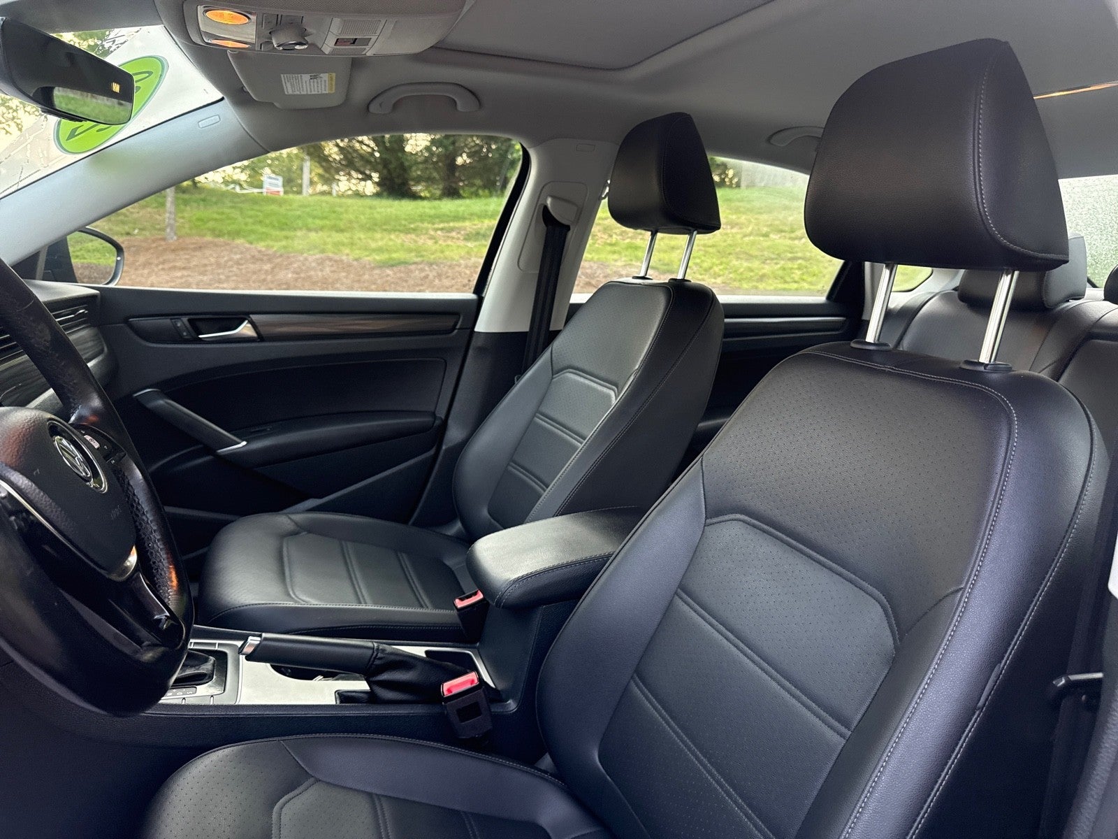 2020 Volkswagen Passat 2.0T R-Line