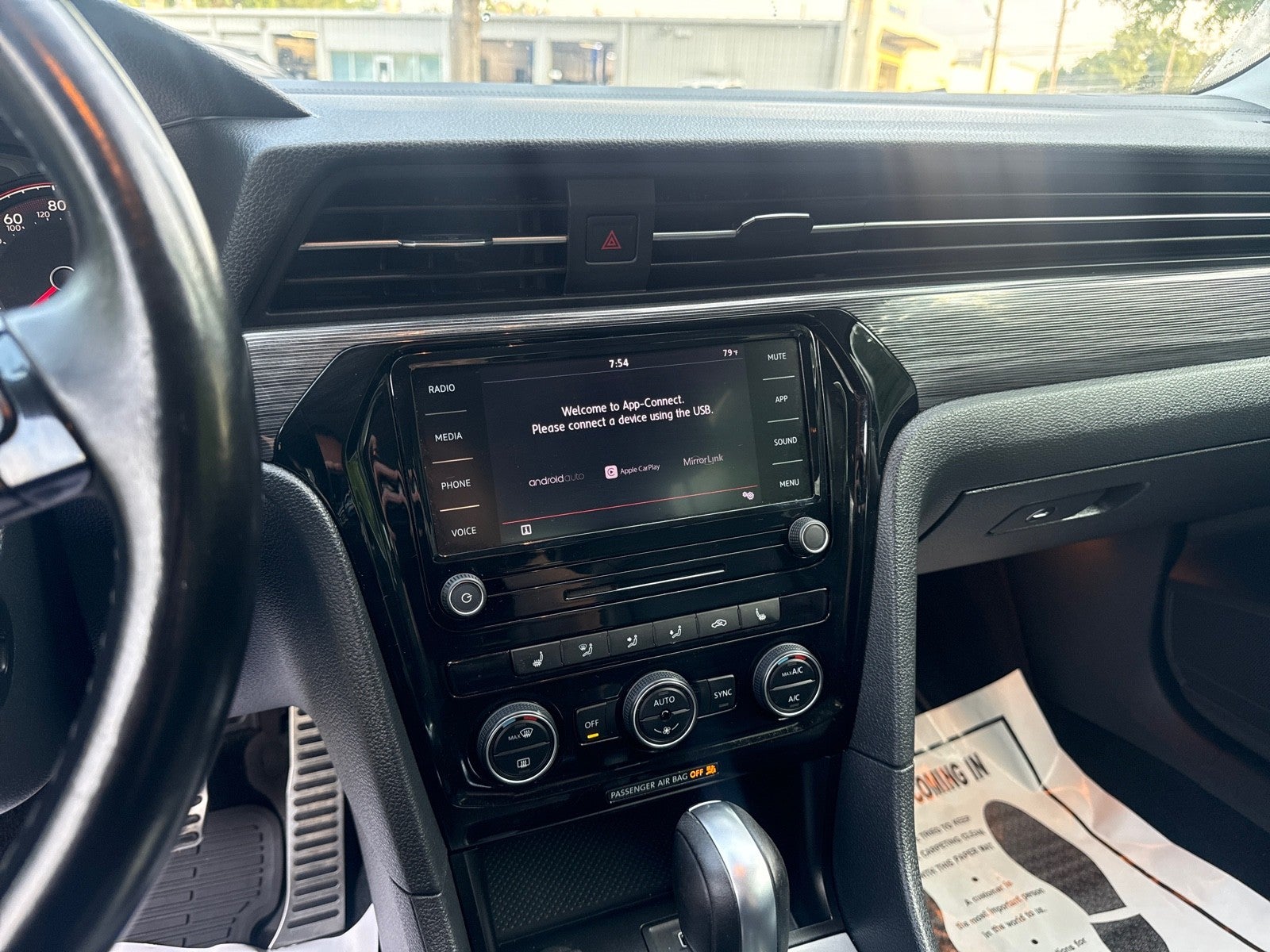 2020 Volkswagen Passat 2.0T R-Line