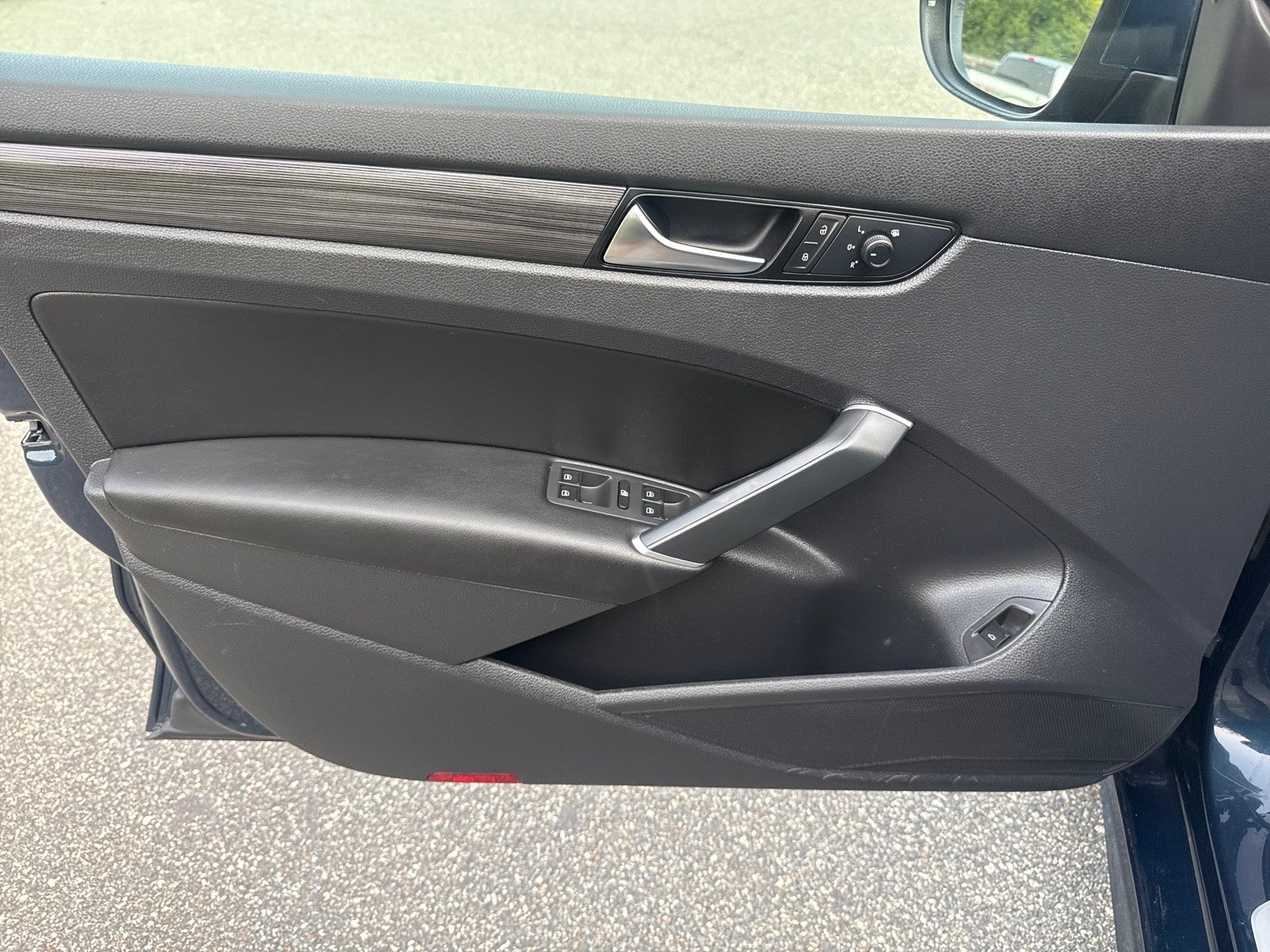 2020 Volkswagen Passat 2.0T R-Line