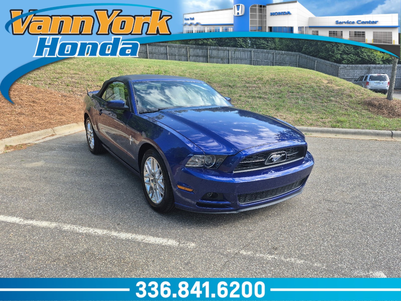 2013 Ford Mustang V6 Premium