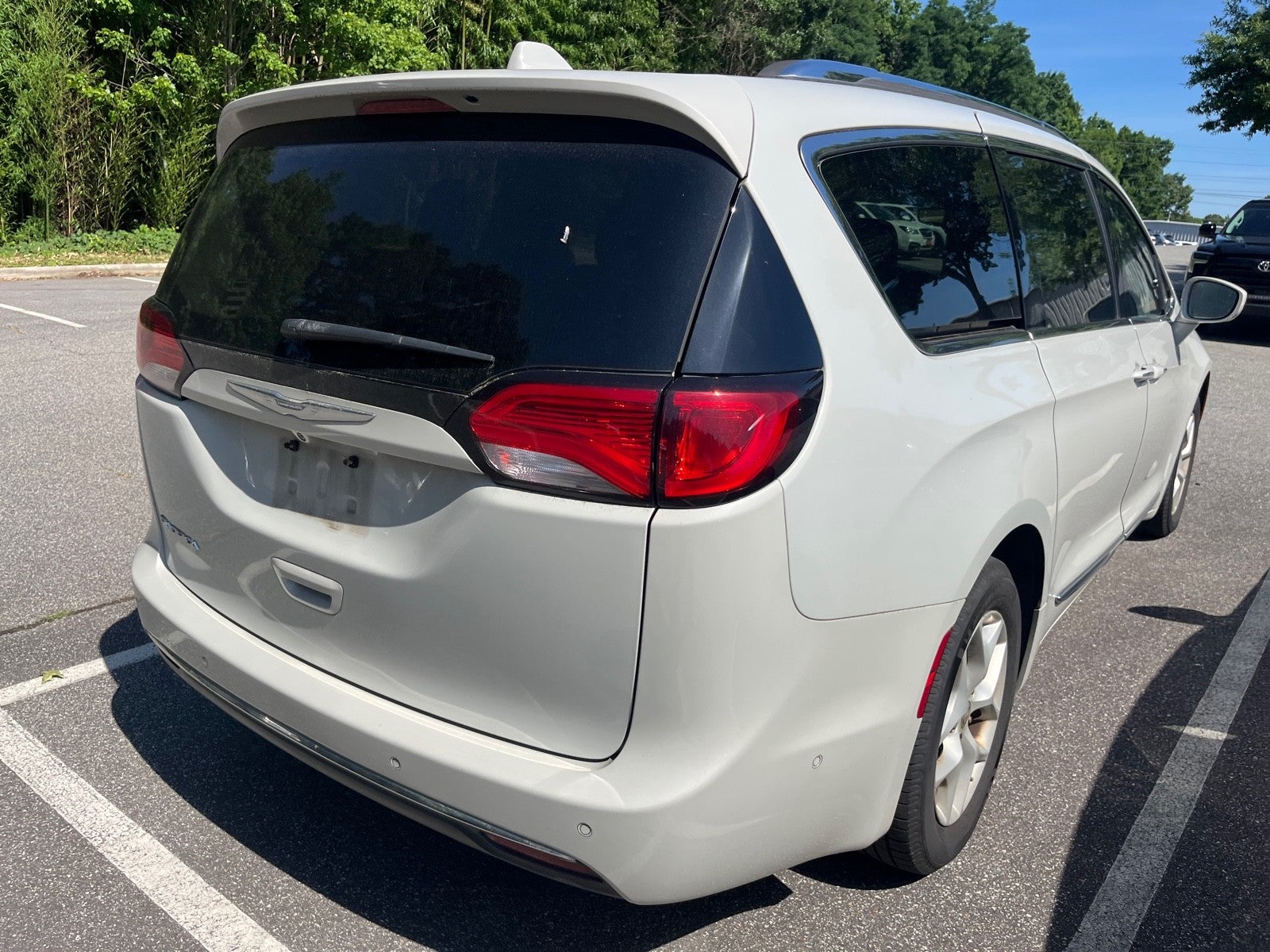 2017 Chrysler Pacifica Touring-L Plus