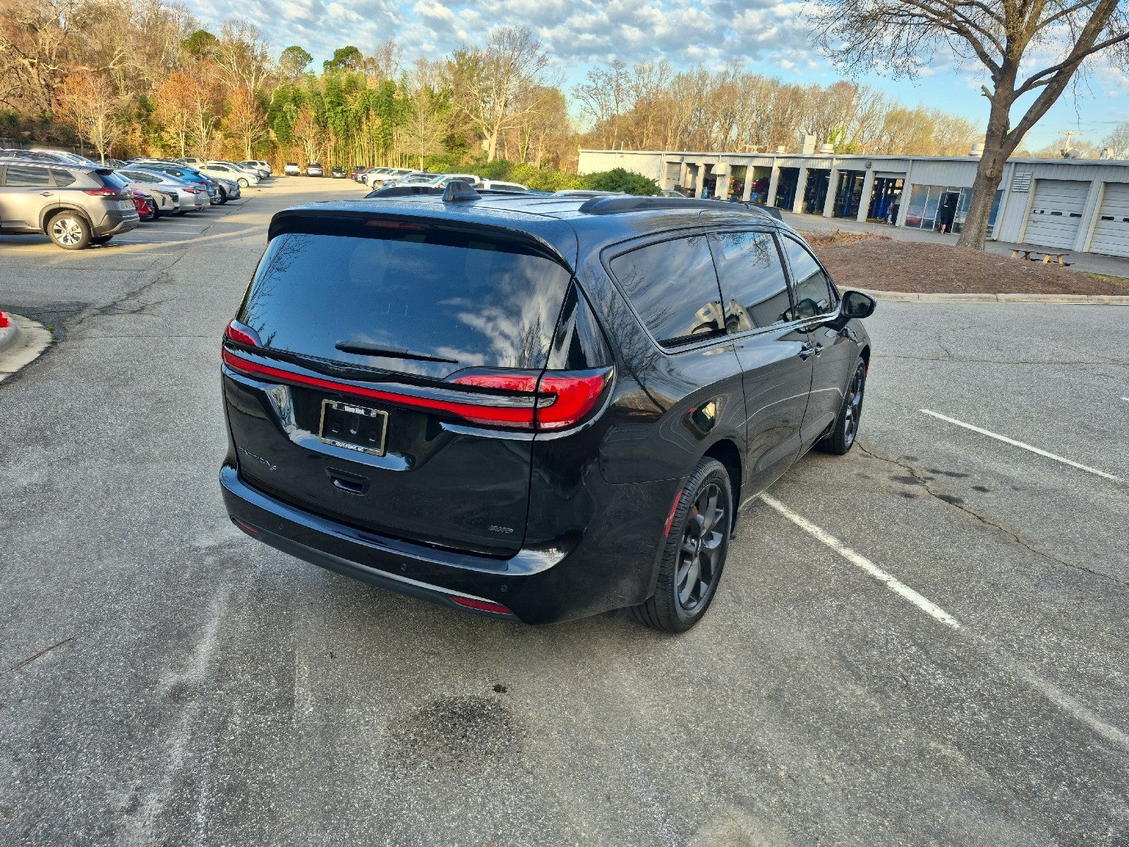 2023 Chrysler Pacifica Touring L