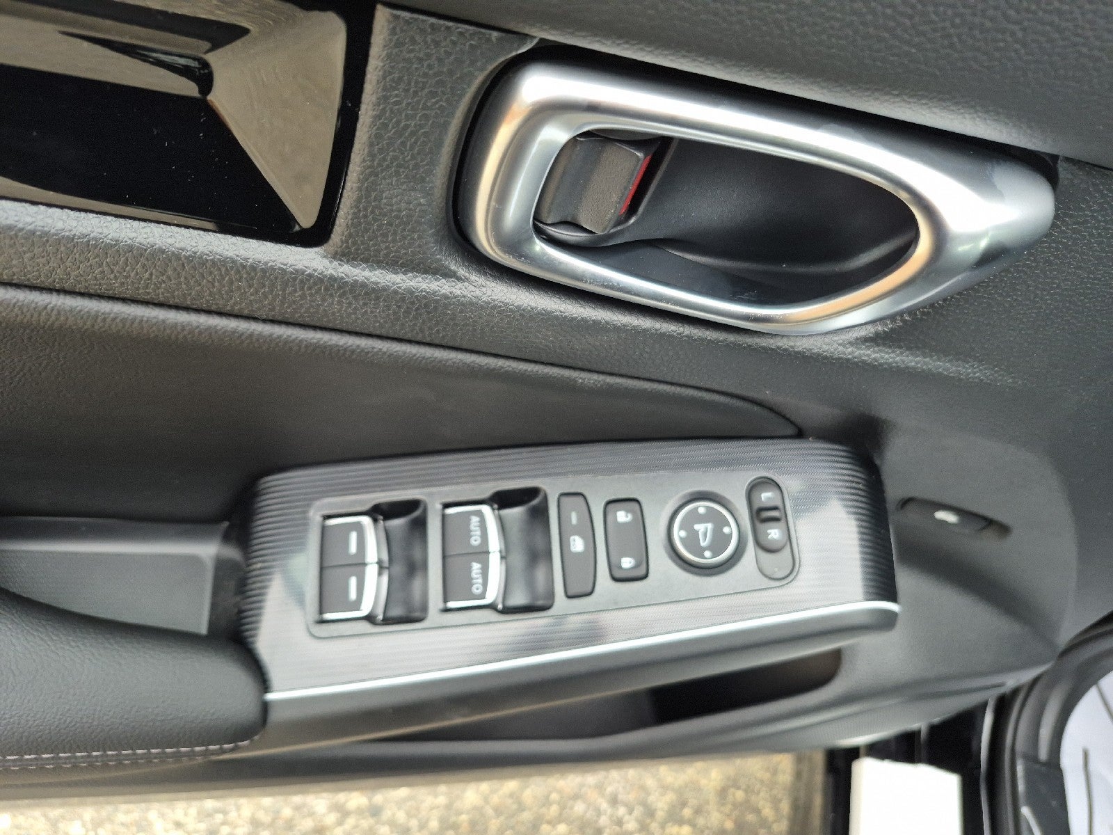 2026 Honda Civic Sedan Hybrid Sport