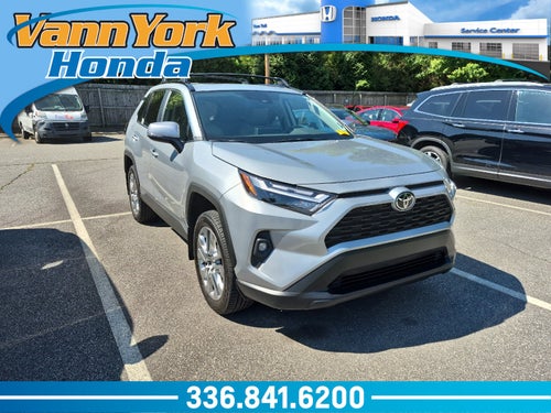2025 Toyota RAV4 XLE Premium