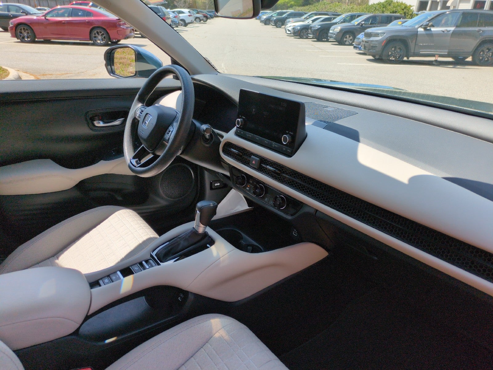 2025 Honda HR-V LX