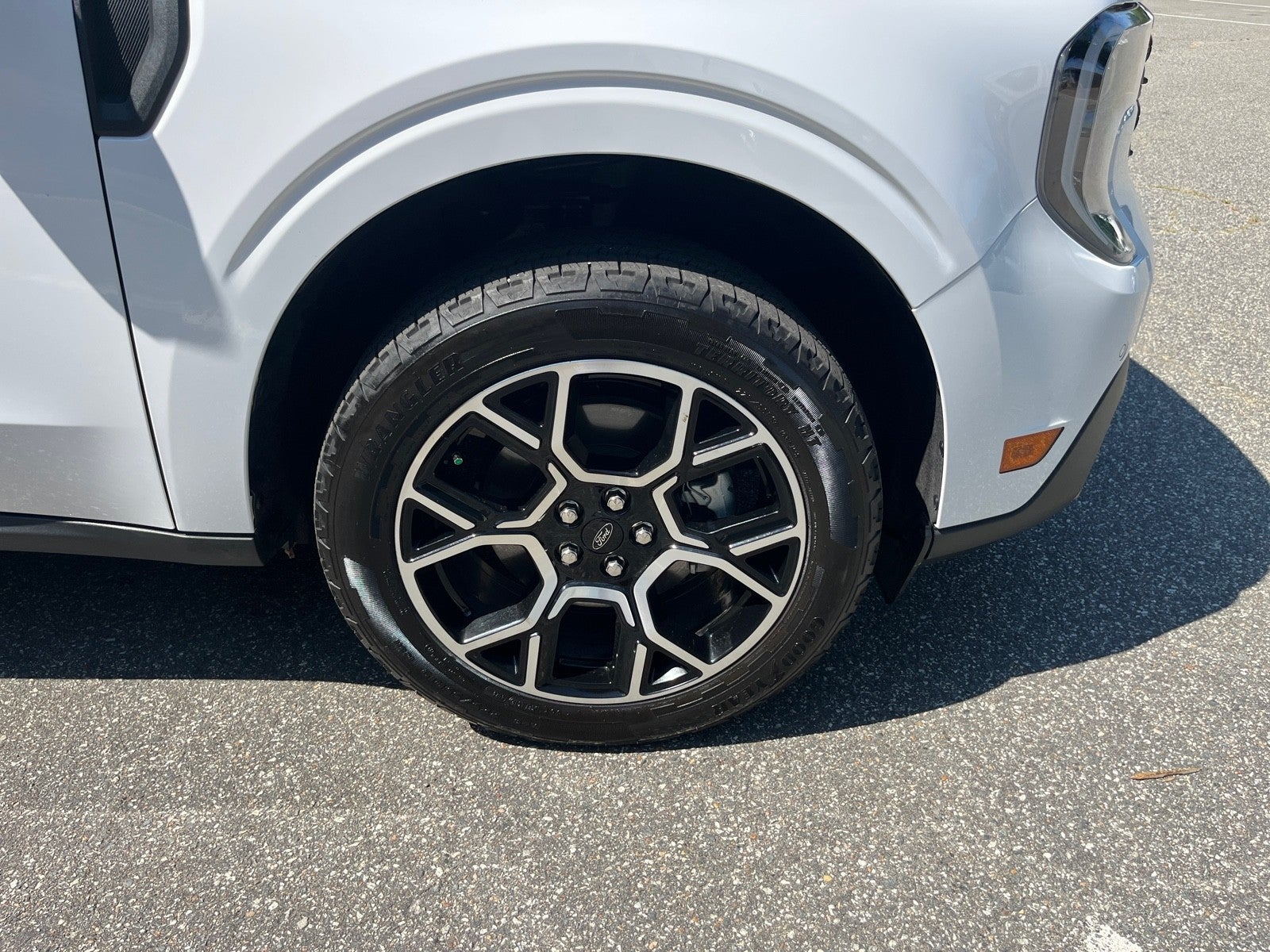 2025 Ford Maverick LARIAT