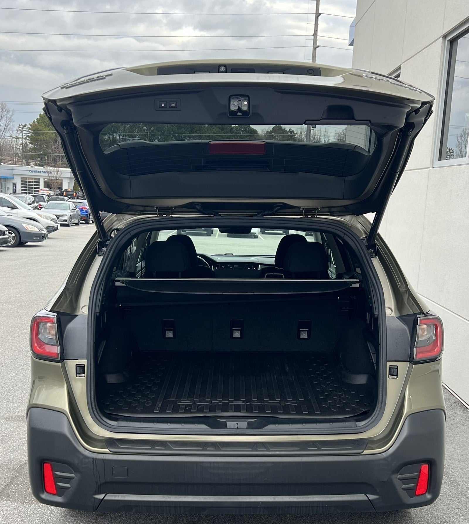 2021 Subaru Outback Premium