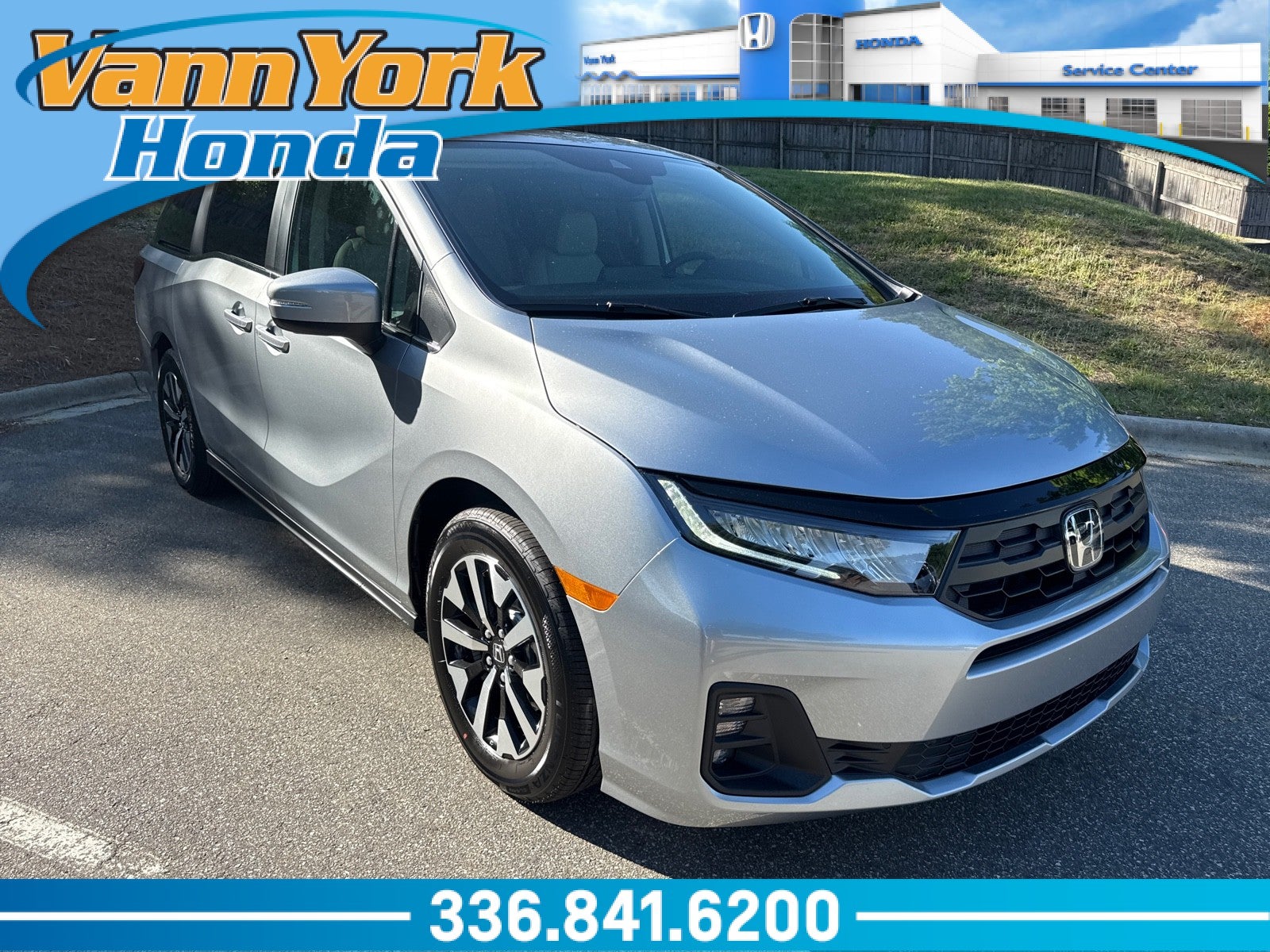 2026 Honda Odyssey EX-L's photo
