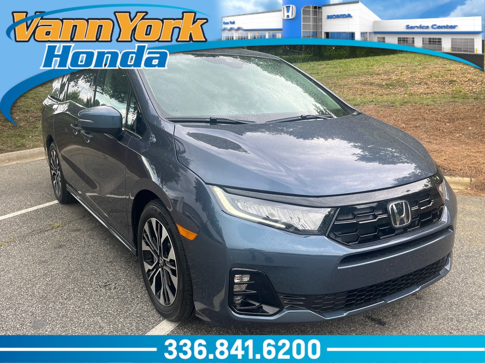 2026 Honda Odyssey Elite's photo