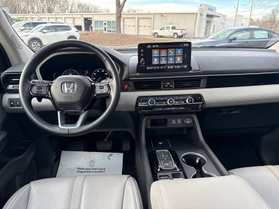 2023 Honda Pilot Touring